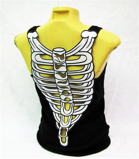 The Back Bones Connected To The Shirt Bone Incredible