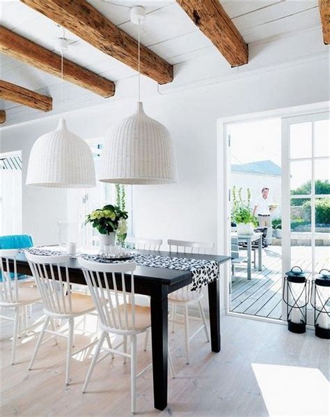 45 Amazing White Wood Beams Ceiling Ideas For Cottage Page 28 Of 40