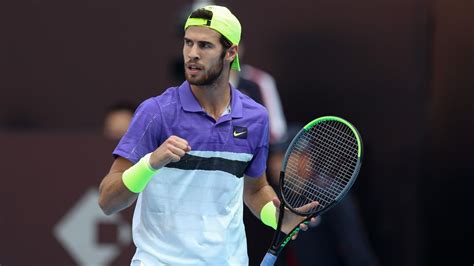 Hubert has not shared anything hinting about his relationship on any of his social media platforms.the polish tennis player is fully focused on his career at the moment.he spends most of his time in the training and matches. ATP Vienne : Khachanov maîtrise Hurkacz (6-4, 7-6) et se ...