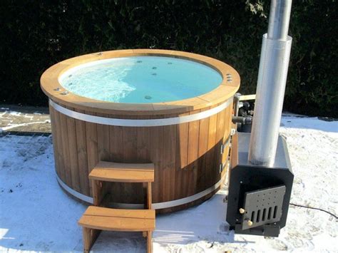 Durch die holzumrandung wird ihr softub zum absoluten blickfang in garten und auf ihrer terrasse! Jacuzzi Selber Bauen Galileo Outdoor Whirlpool Anleitung Zum von Hot Tube Selber Bauen Photo ...