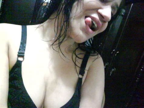 Chinese Porn Pics Bangladeshi Rich Chick Monalisa Clicked Her Naked