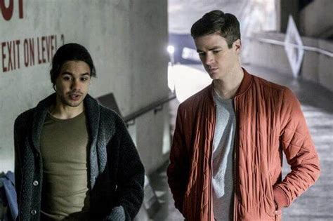 The Flash Season 3 Episode 19 Recap And Review The Once And Future Flash