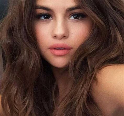 Selena Gomez Posted The New Most Liked Image In Instagram History