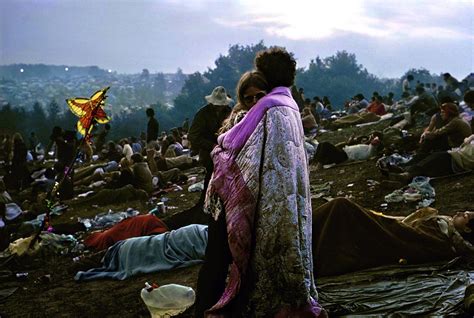 60 Amazing Photographs Showing Life Love And Community At The Woodstock Festival August 1969