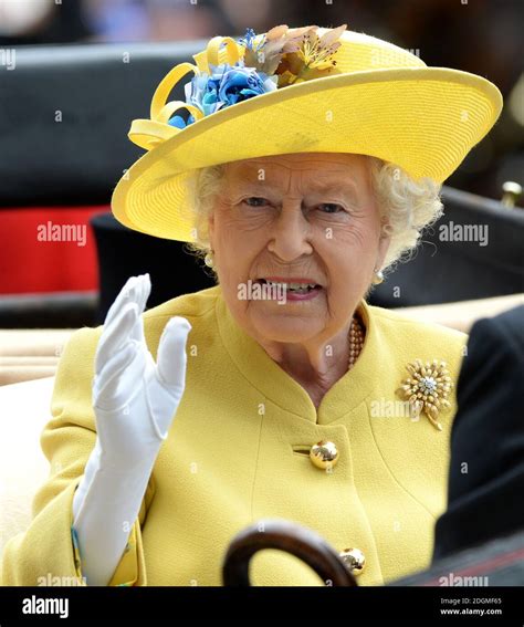 Queen Elizabeth Ii Meeting Her Horse Hi Res Stock Photography And
