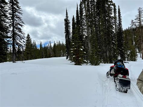 Snowmobiling Adventure In Oregon Travels With Pierre