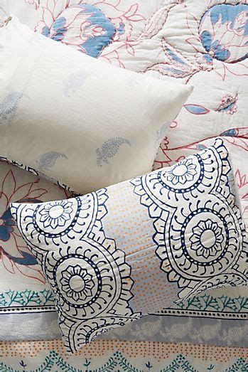 Bedding And Bedding Sets Anthropologie Artisan Quilt Quilts Shams