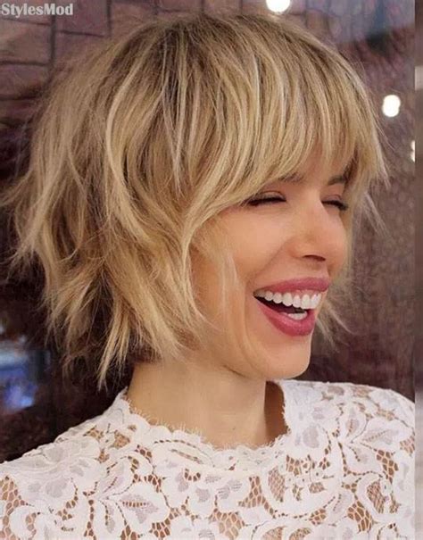 This bob cut hairstyle will help you to. Fresh Short Choppy Haircuts & Hairstyle for Ladies In 2018 ...