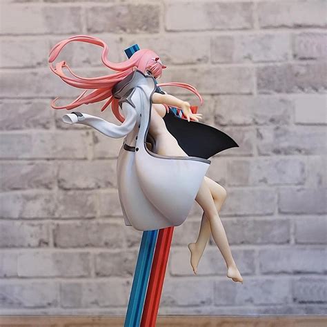 Figurine Darling In The Franxx Anime Figurines 17 Zero Two 02 Code