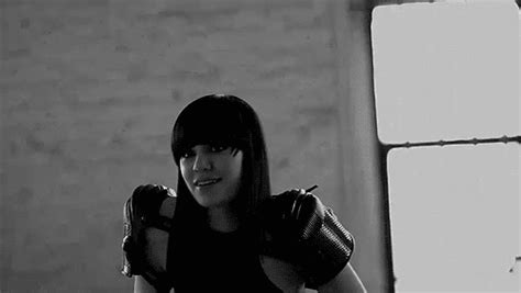 Crystal Gifs Posta Gifs Da Jessie J