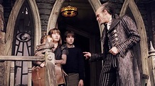 Lemony Snicket's A Series of Unfortunate Events (2004) - Backdrops ...