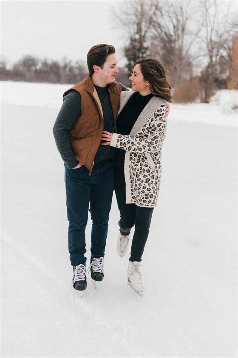 How To Get The Best Winter Engagement Photos