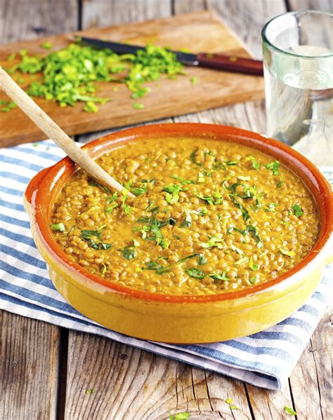 Add the cumin and coriander seeds and. The Iron You: (Vegan) Easy Coconut Green Curry Lentils