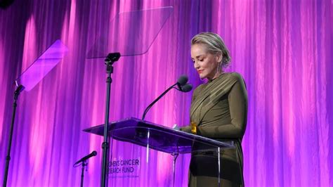 Sharon Stone Confesó Que Perdió La Mitad De Su Fortuna Tras El Colapso De Los Bancos En Estados