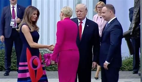 polands first lady snubs a handshake from donald trump