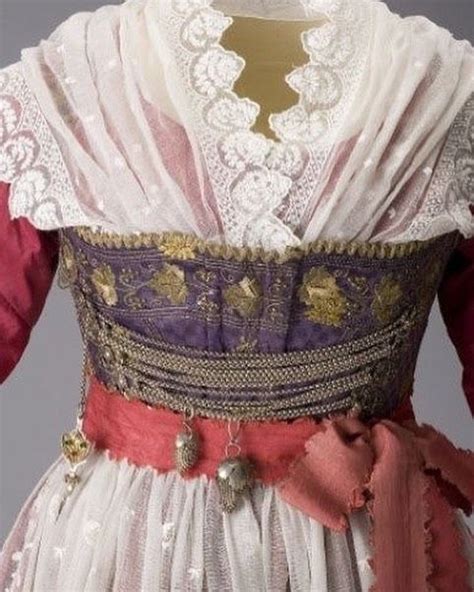 1840s munich tracht bavarian dress german traditional dress traditional outfits