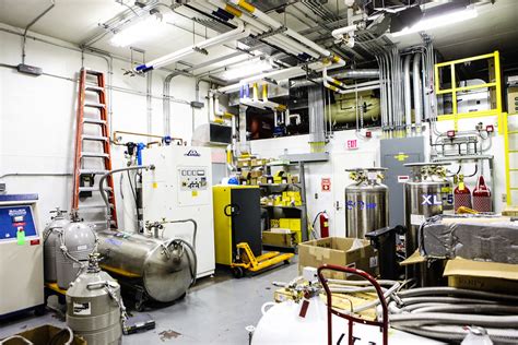 Playing With Liquid Helium At The South Pole Cryogenics Lab Jeffrey