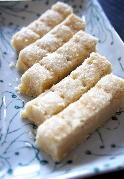 I have surinamese roots and ever since i was a kid, that's the one cookie i just can't stay. Best Shortbread Cookies Recipe — Eatwell101