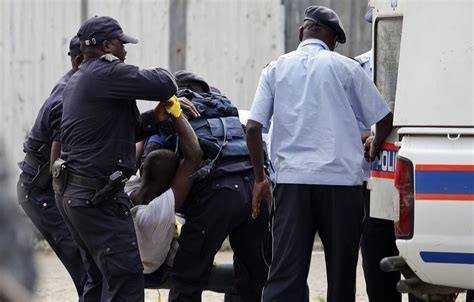 Polícia Angolana Aperta Vigilância Para Evitar Entrada De Grupos Armados Da Rdcongo Impala