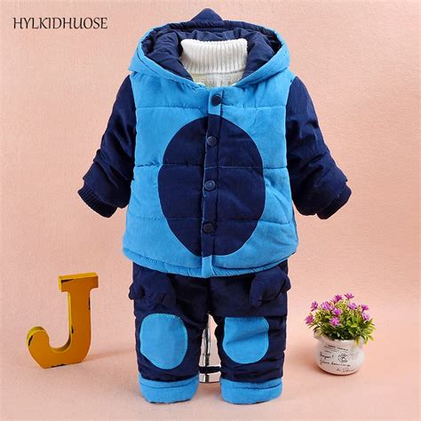 Hylkidhuose 2017 Winter Infantnewborn Clothes Suits Warm Thick Baby