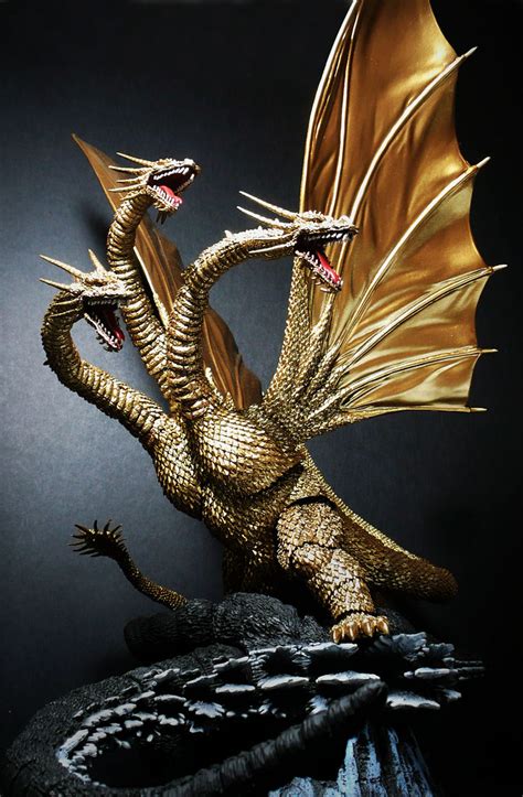 King Ghidorah S H Monster Arts This Is The First Victory Flickr