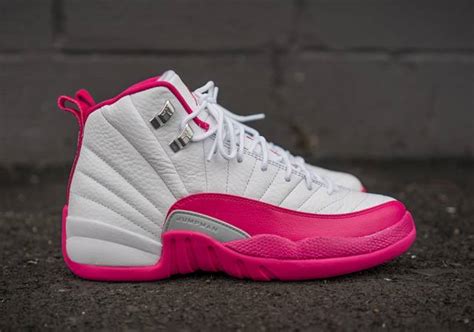 Nike Air Jordan 12 Pink Valentines Dynamic Pink Gs Sz 4y 9y Kixify Marketplace