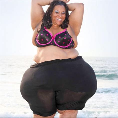 Woman With Largest Hips In The World Will Blow Your Mind
