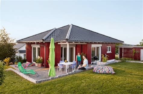 Schwörer haus kleines häuschen haus architektur einfamilienhaus anbau renovierung wohnen esszimmer bungalow. Skandinavischer Bungalow - Schwörer Haus Fertighaus mit ...