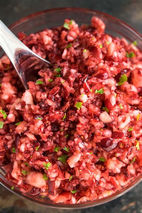 Simmer over medium heat for 15 minutes, stirring frequently. Easy Cranberry Relish (One Bowl) | One Pot Recipes
