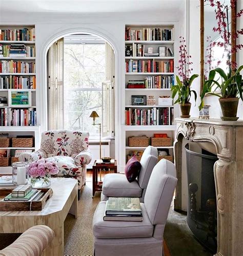 17 Stylish Ways To Display Bookshelves With A Lot Of Books Home