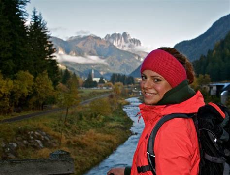 Irene curtoni (born 11 august 1985) is an italian world cup alpine ski racer. Figlia Natalia Estrada oggi: ecco com'è la giovane erede ...