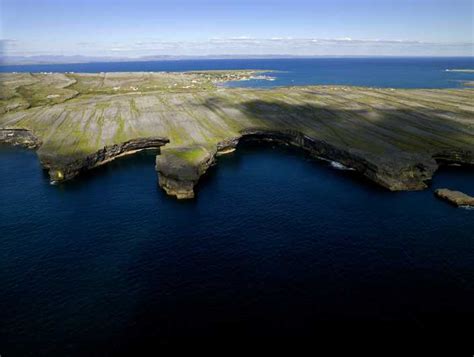 Inishmore Aran Islands Full Day Tour With Flight Getyourguide