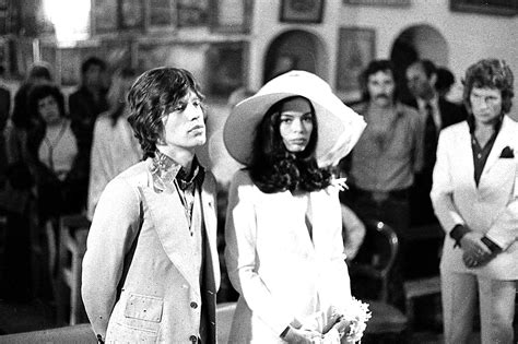 Mick Jagger Wife Bianca Dengan Santai