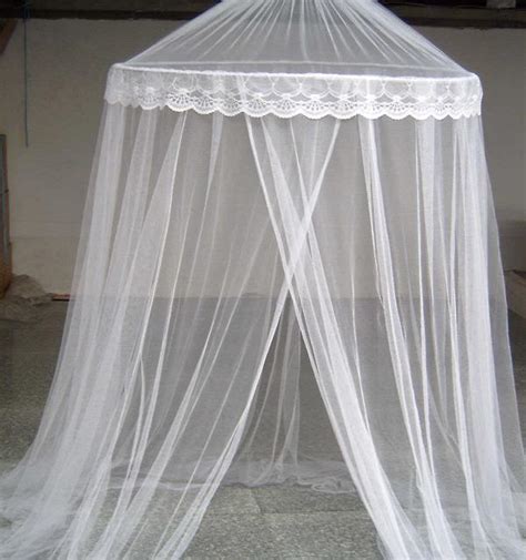 They look gorgeous, and their popularity is growing. China Romantic White Bed Canopy - China Tent and Bedding ...