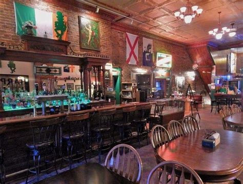 10 Legendary Bars In Wisconsin Kenosha Wisconsin Wisconsin Travel