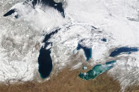 Mild Season Led To Low Ice Cover On The Great Lakes •
