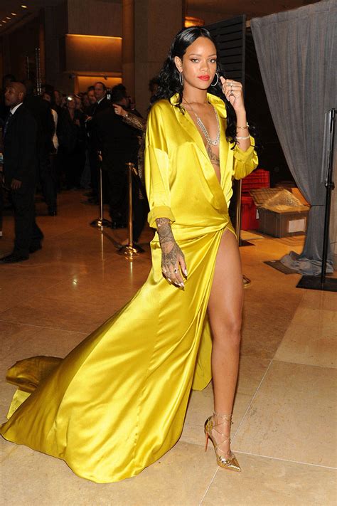 five of rihanna s best looks ever