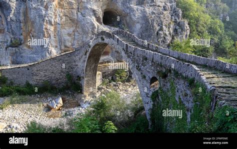 Old Stone Bridge Of Kokkori Zagori Ioannina Epirus Greece Stock