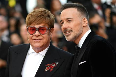 Russie Des Scènes De Sexe Gay Retirées Du Biopic Sur Elton John L Avenir