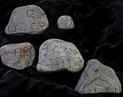 Native American Tiny Elephant Stones Mammoth Effigies Carvings