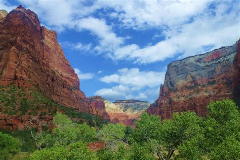 A Guide On What To Pack For Zion National Park