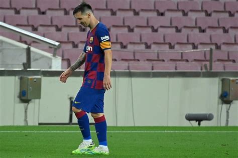 Lionel Messi Reaches Historic Career Milestone Amidst Rumored Barcelona Internal Turmoil