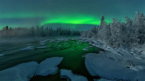 Snow Covered Aurora Borealis River During Nighttime In Russia Hd Winter