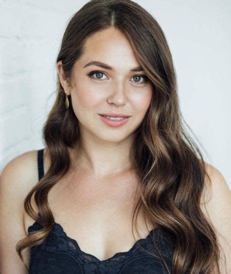 Canadian Actress Rachel Drance Is Popular For Her Part As Zoe Barrows In The 2017sci Fi Tv Show