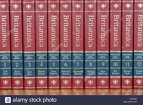 Close up image of a row of Encyclopedia Britannica books on a shelf Stock Photo: 34579022 - Alamy