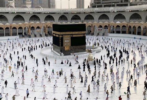 Saudi Arabia To Resume Umrah Pilgrimage To Makkah From October 4