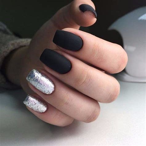 Ver más ideas sobre uñas negras, manicura, manicura de uñas. Pin de Daniela Yapuchura en Nails | Uñas negras, Uñas de ...