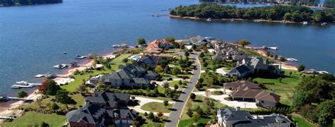 Find the perfect waterfront property or land for sale in north carolina's southern outer banks. Lake Norman Waterfront Homes for Sale | North Carolina ...