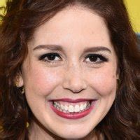 Vanessa Bayer Nude OnlyFans Leaks Fappening FappeningBook