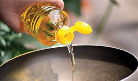 Cooking oil can undergo a change in its characteristics when it is heated. 5 Smart Things You Can Do With Used Cooking Oil - SBR Network